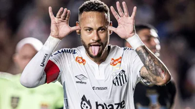 Neymar ou Mbappé: duas carreiras em cruzamento, uma escolha inevitável