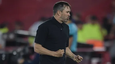 Eduardo Coudet e o esquema que o River Plate foi aprender a obedecer