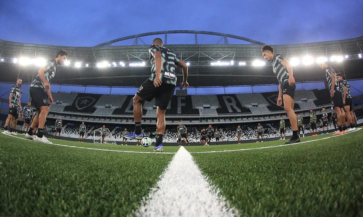 Futebol internacional