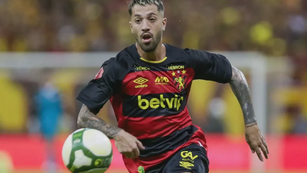 Fabricio Domínguez, zagueiro uruguaio do Sport Recife, em ação no Brasileirão Série A 2026