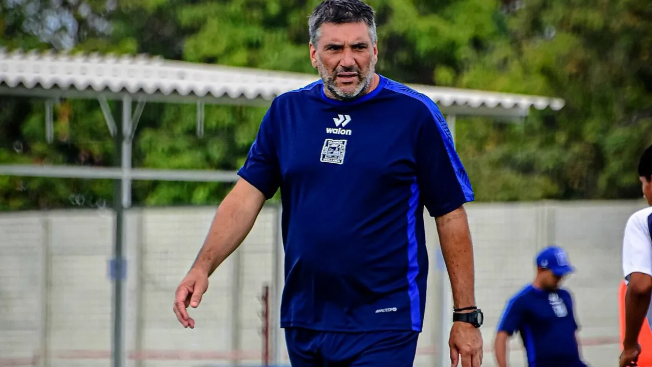Gerardo Ameli, treinador argentino do Alianza Atlético na Copa Sudamericana 2026