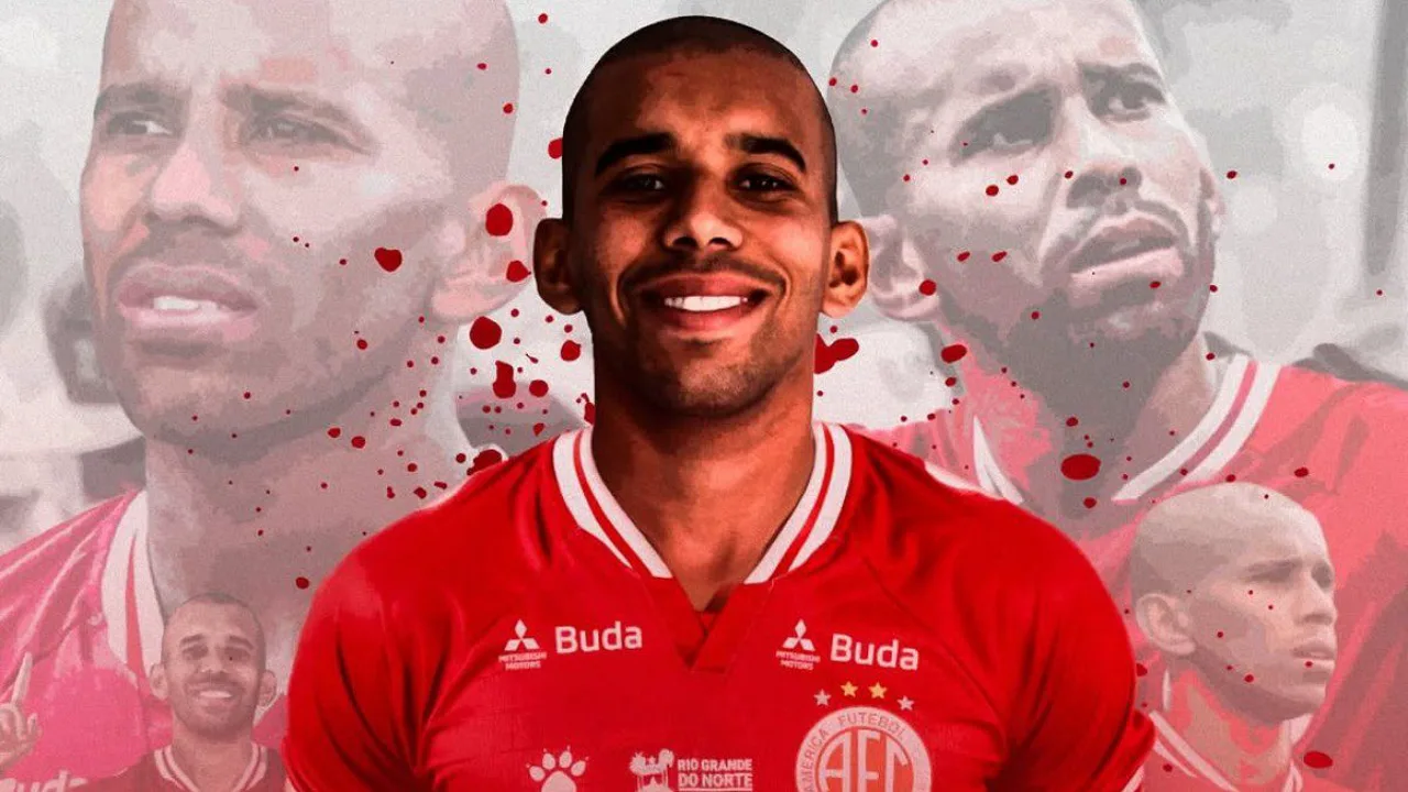Judson, meia do América RN, em ação durante partida da Copa do Nordeste 2026