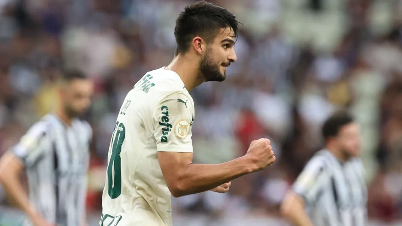 J. López com a camisa do Palmeiras e Vitinho com a camisa do Corinthians em campo no Brasileirão 2026