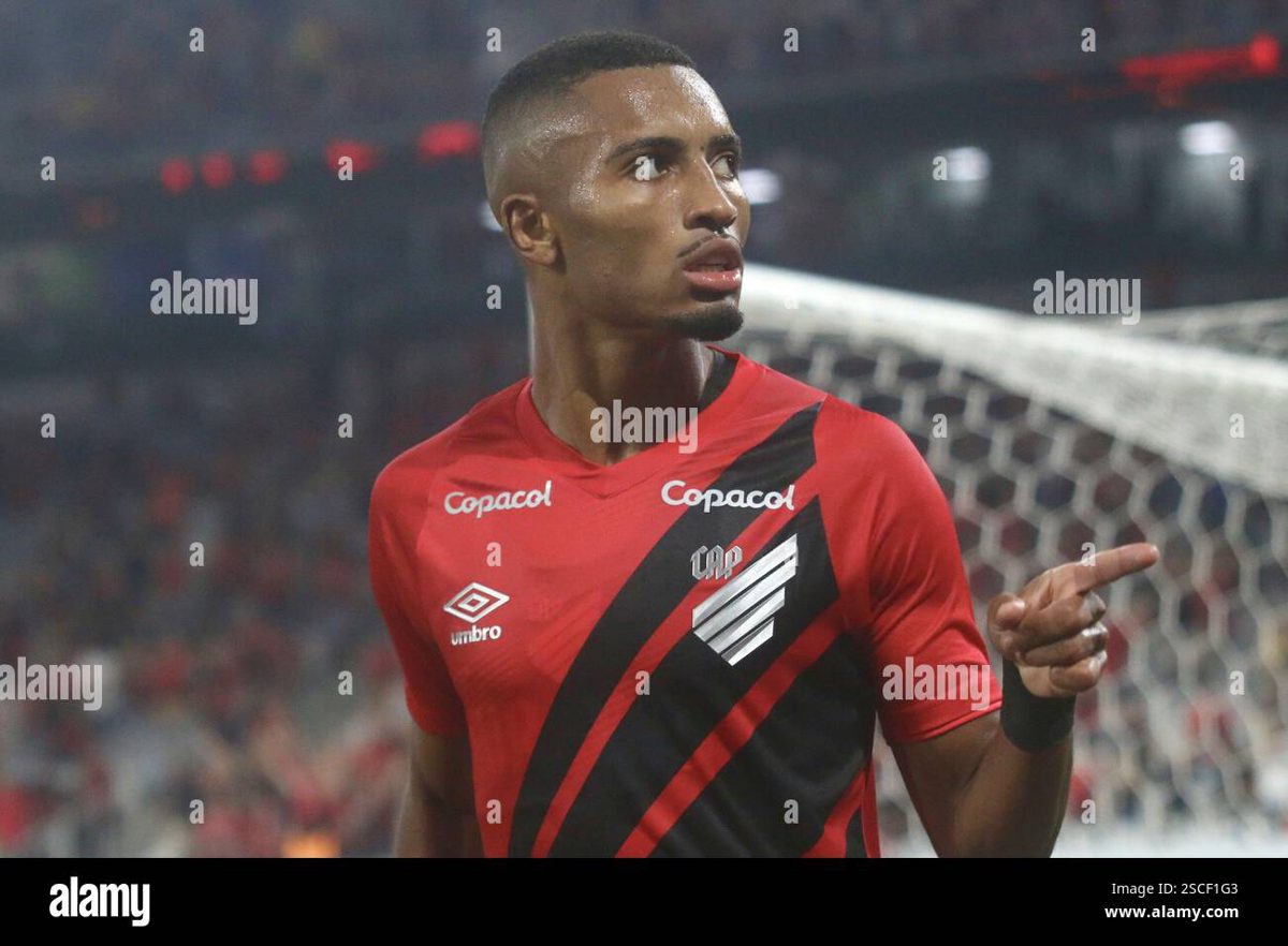 Leozinho (Athletico PR)