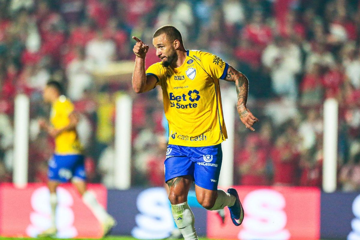 Kelvin (Botafogo SP)